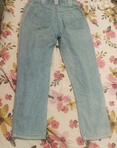 High-Waisted baggy Jeans
