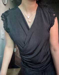 Chic Draped Wrap Top V neckline