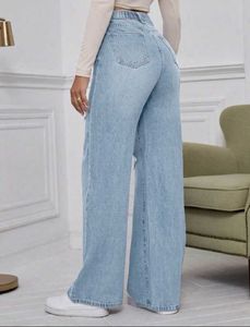 Light Wash Ripped Wide Leg Jeans