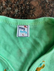 kids wear for baby girl and boy green