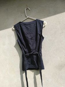 Chic Black Sleeveless Wrap Top