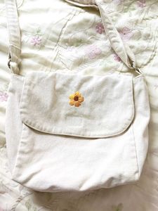 Pinteresty Cream Crossbody Bag with Flower Detail