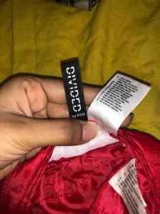 (H&amp;M) Chic Red Knit Beret Hat