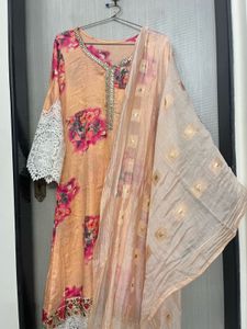 Peach Floral Anarkali Lace Detailing🎀