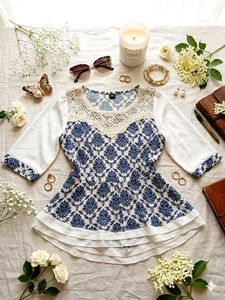 🌸✨ Blue Blossom Lace Top ✨🌸
