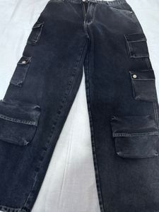 Stylish Washed Black Cargo Jeans