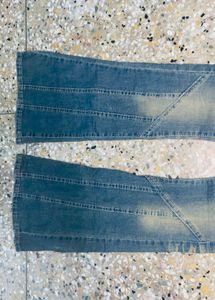 Retro Flare Jeans and red top,glitches top com