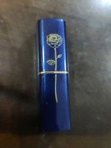colour changing lipstick