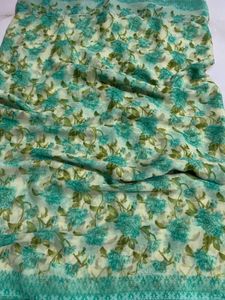 Beautiful Floral Print Saree