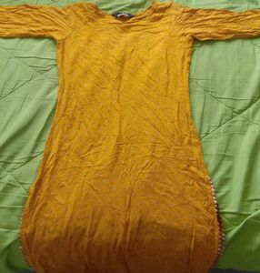 Yellow Kurtha  Pant And Shwall
