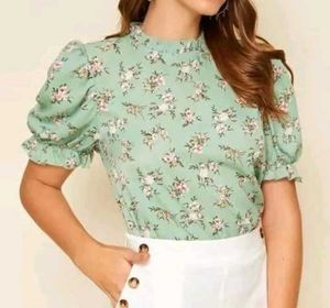 Chic Floral Puff Sleeve Top