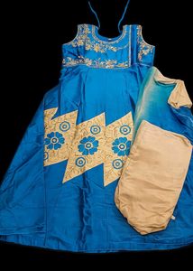 three chudi set