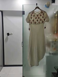 Elegant Embroidered Kurta