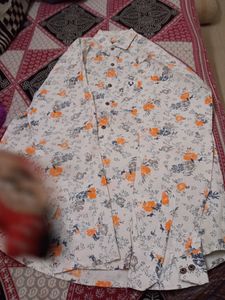 Shirt Like New Branded &amp; Good Quqlity