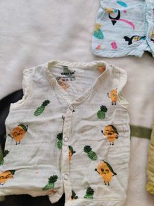 Cute Baby Vest Bundle (3)