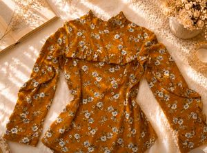 Cute Floral Ruffled top