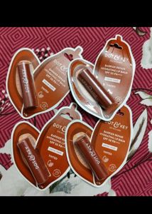 DOT &amp; KEY Gloss Boss Lip Balm SPF 50