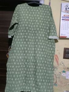 Women's Green Printed Kurta Set