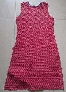 Pink Printed Sleeveless Kurta