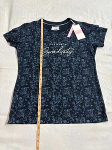 🆕Amandi  Floral Print T-Shirt
