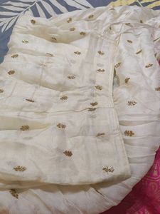 Elegant Cream &amp; Pink Embroidered Lehenga Choli Set