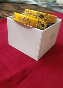 bangle