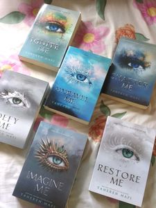Shatter Me Series Books