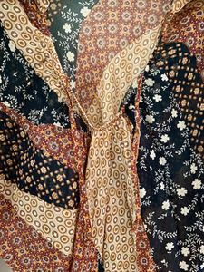 Italian Mezzo Blouse - Unique Design