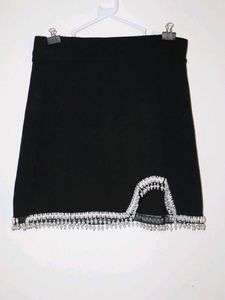 Rare Pearl-beaded Black Skirt