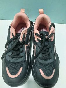 Stylish Black Sneakers duke running shoes