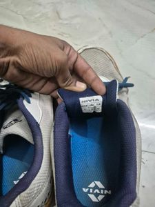 Nivia flash 2.0 Badminton shoes