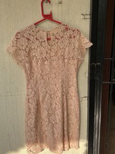 Elegant Lace Sheath Dress