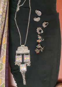 Combo Of 4 Pcs Earrings And One Long Chain