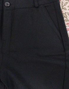 Stylish Black straight leg Pants