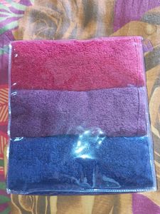 Wakefit Hand Towel (Pack Of 3)