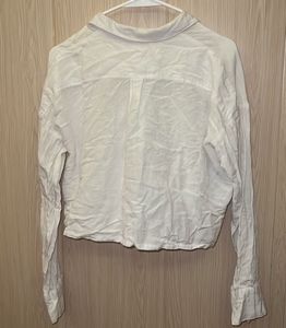Chic White Cropped Button-Up Shirt