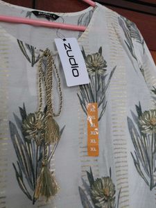 Elegant Floral Print Kurta