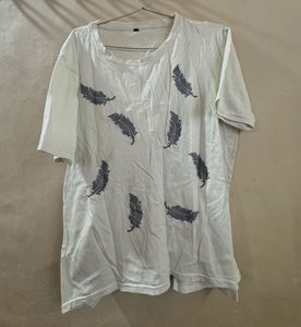 White Feather Print T-Shirt
