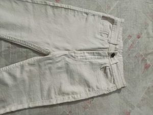 Women white jeans