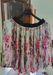 Chic Floral Pleated Mini Skirt