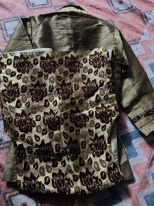 Elegant Brocade Kurta Set with Scarf (each 550)
