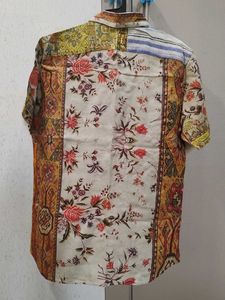 Patterned Short Sleeve Shirt