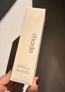Rhode Glazing Mist Face Spray
