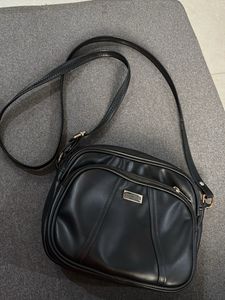 Classic Black leather Bag