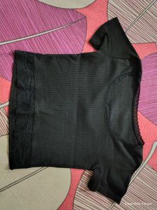 Stylish Black Lace Trim Crop Top