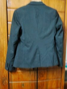 New From Closet|Charcoal|Arrow|W/o Tag