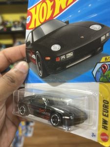 Hot Wheels 1983 Porsche 928S