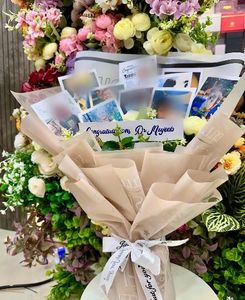 photo frame bouquet
