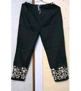 New Floral Design Pant ♠️