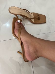 tan heels